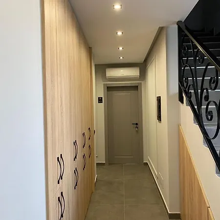 Golden Ελβασάν